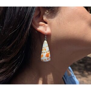 Handmade Native American Earrings Miter Shell w Silver Santo‎ Domingo Kewa **